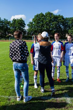 Bild 36 - wBJ SV Henstedt Ulzburg - Hamburger SV : Ergebnis: 0:2